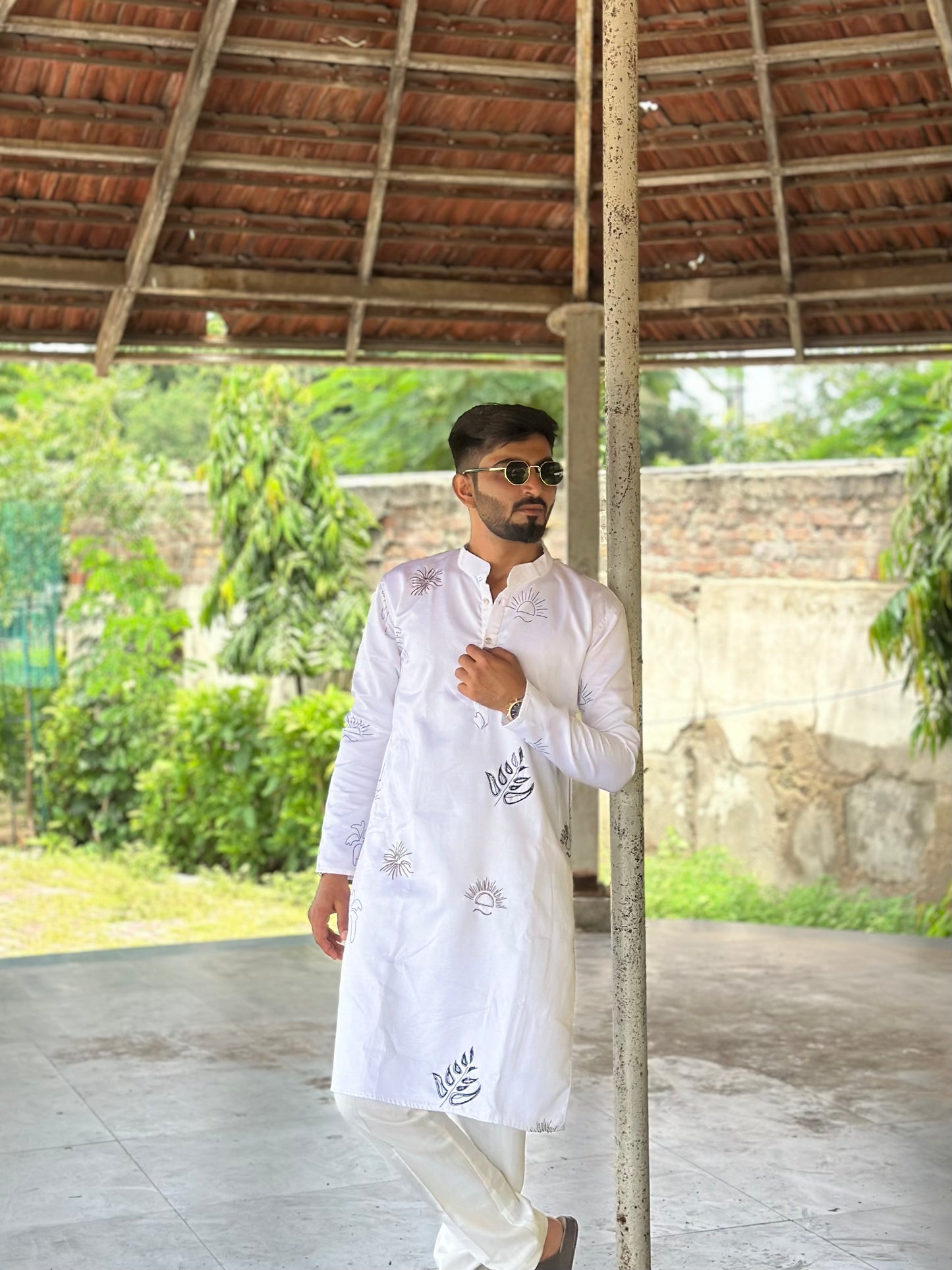 Noor-e-White | Elegant Cotton Kurta for Men